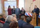 Председатель Думы Ханкайского муниципального района пятого созыва Елена Литовченко (слева) и её предшественники – Виктор Артеменко, Владимир Квитченко, Ольга Гурулева и Владимир Гулак
