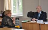 Уполномоченный по правам человека в Приморском крае Валерий Розов периодически проводит приёмы граждан в Ханкайском районе