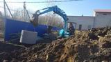 На этой неделе сотрудники МУП «ЖКХ» меняют участок центральной водопроводной магистрали в Камень-Рыболове